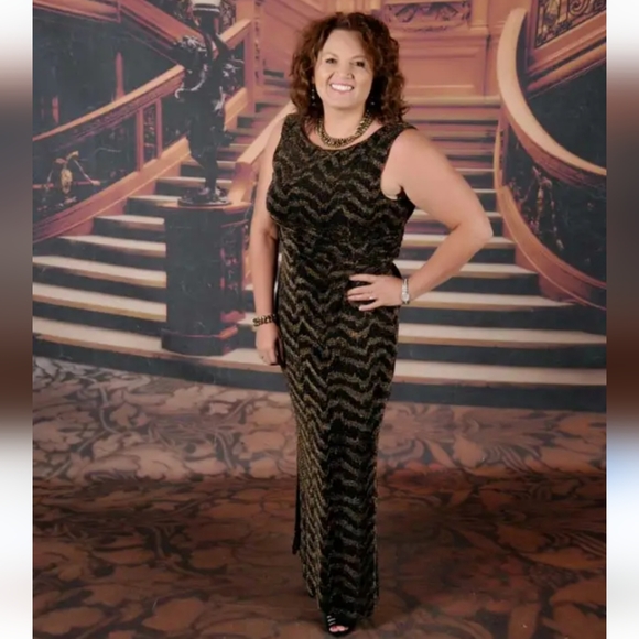 Bisou Bisou Dresses & Skirts - New Bisou Bisou Dress